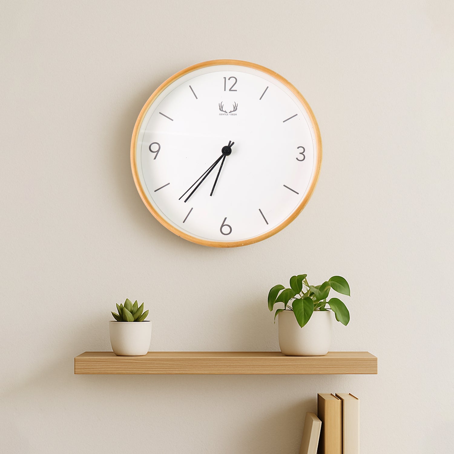 Modern Classic Wall Clock Modern Classic Wall Clock